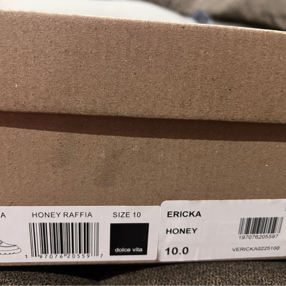 Dolce Vita Ericka Honey Raffia Beige Woven Loafers with Buckle NIB size 10 women - Picture 6 of 7